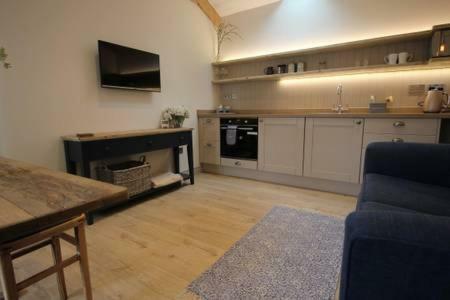 Skittles - Charming One Bedroom Apartment - Parking - Easy Access To Bath Box  Luaran gambar
